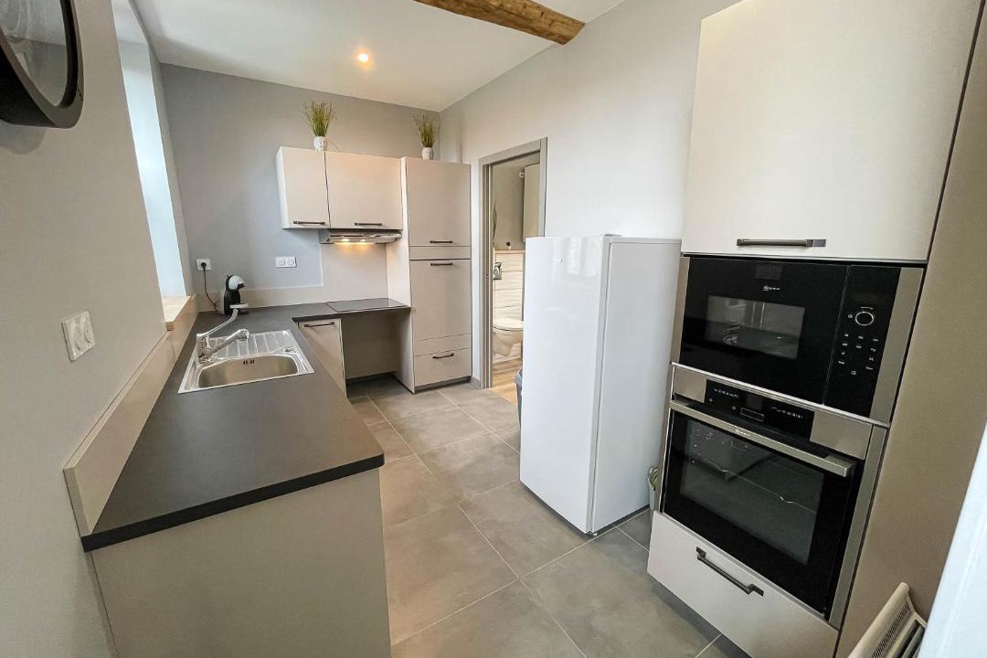 Photo of Kitchen in Flogny-la-Chapelle