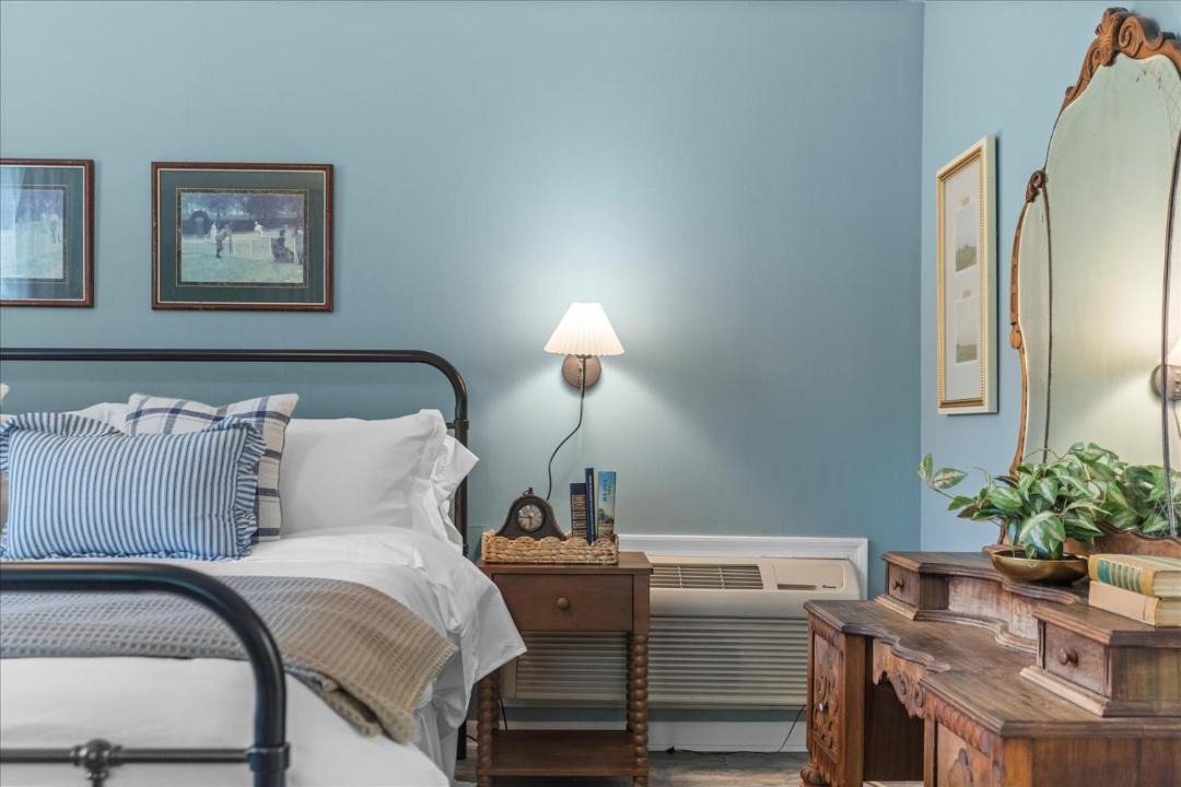 Photo of Bedroom in Lookout Mountain