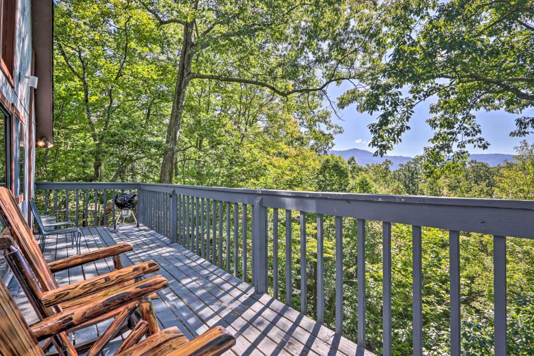 Photo of Patio Balcony in Chalet Village