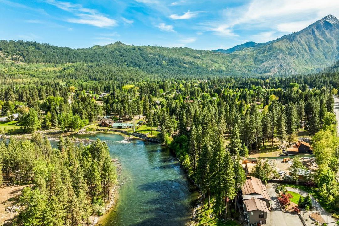 Photo of Others in Leavenworth