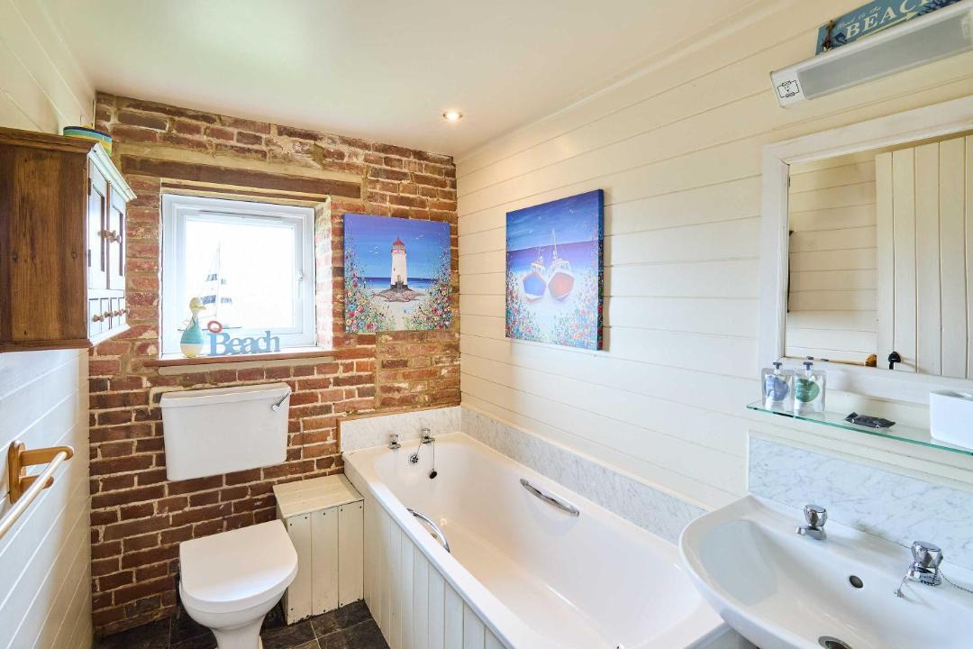 Photo of Bathroom in Hempton