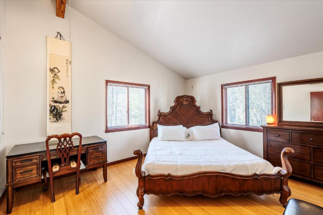 Photo of Bedroom in Hot Springs
