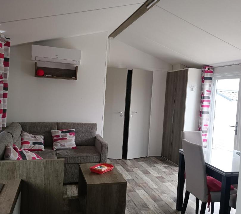 Photo of Others in Montreuil-sur-Ille