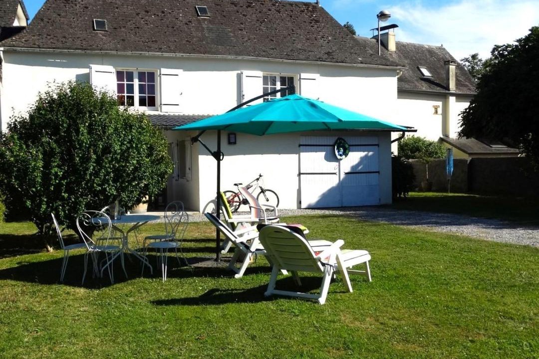 Photo of Others in Geronce