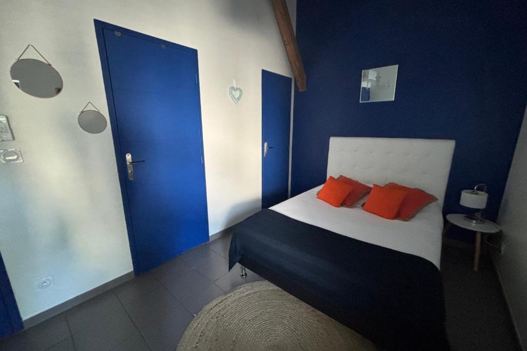 Photo of Others in La Demi - Lune