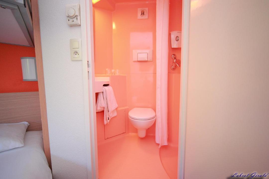 Photo of Others in Ales