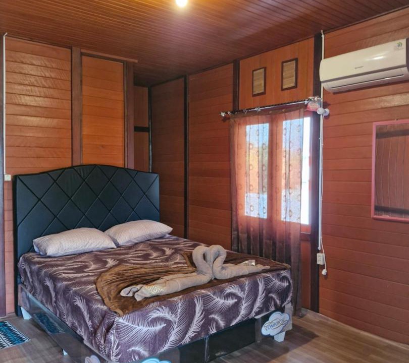 Photo of Bedroom in Bunaken