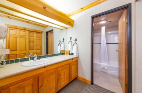 Photo of Bathroom in Sandpoint