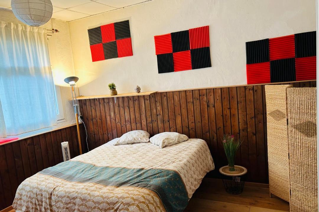 Photo of Bedroom in Clemenceau