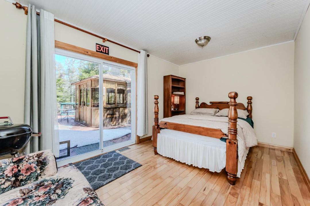 Photo of Bedroom in Northern Bruce Peninsula