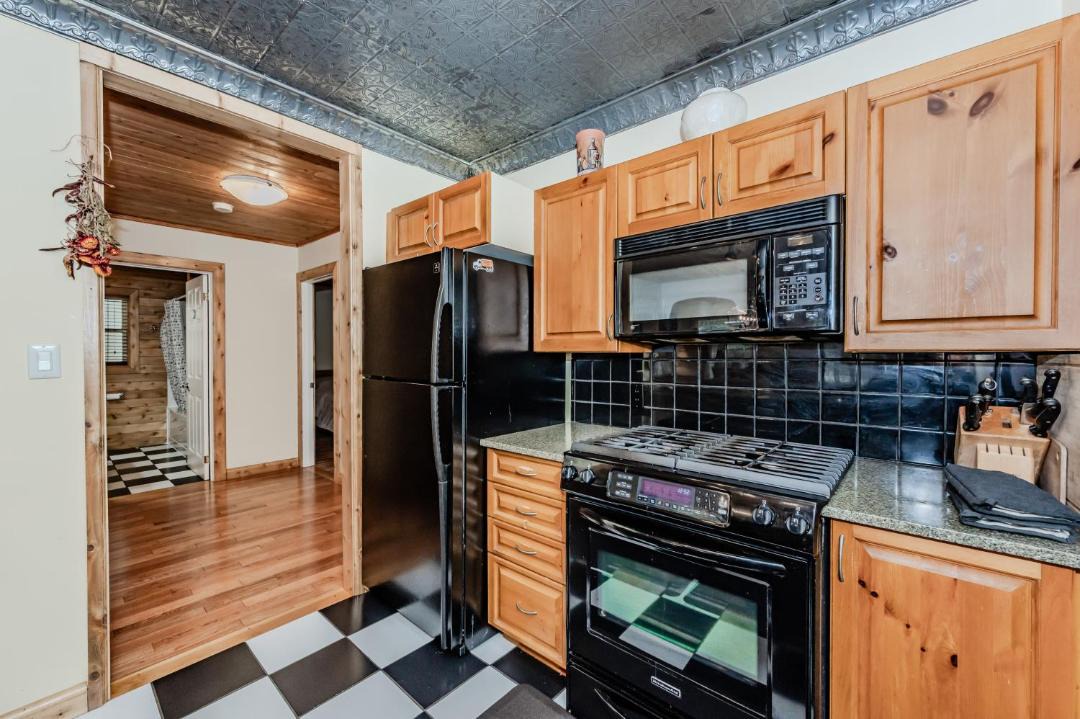 Photo of Kitchen in Northern Bruce Peninsula