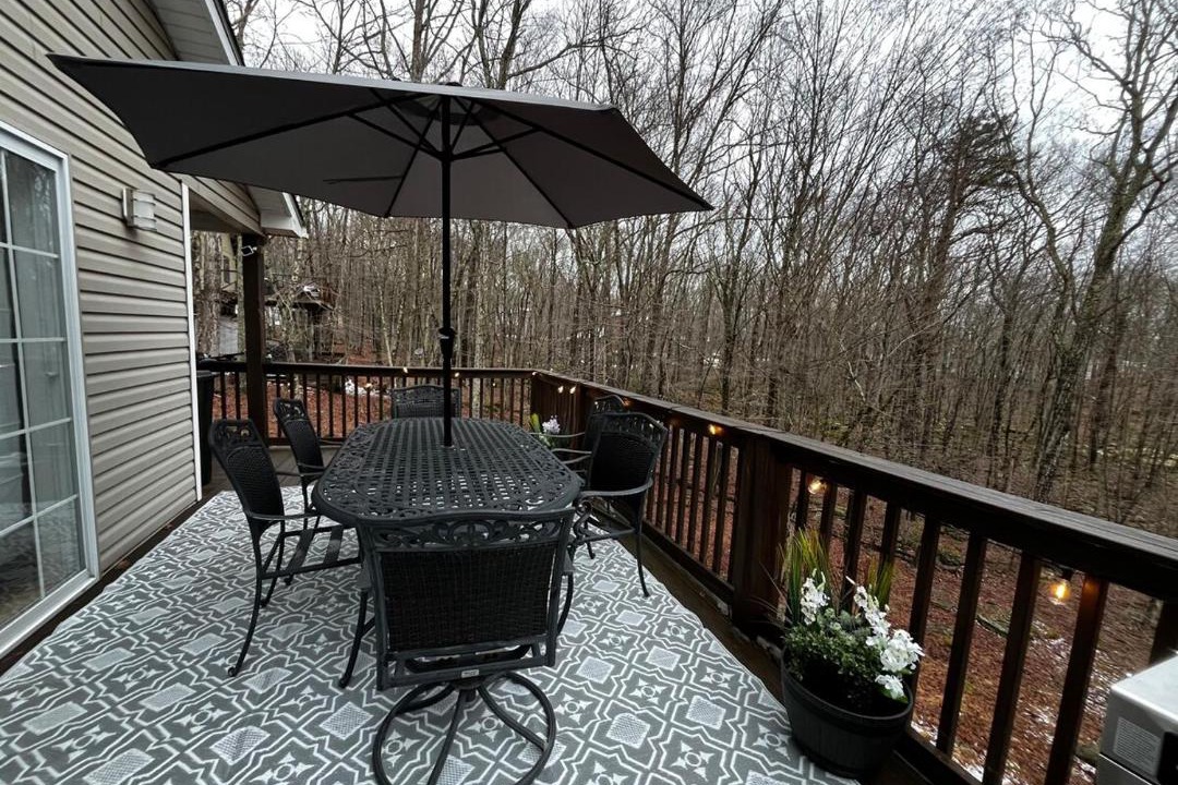 Photo of Patio Balcony in Lackawaxen