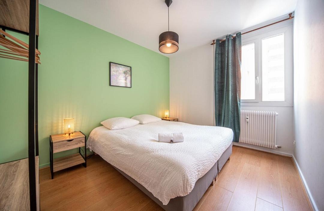 Photo of Bedroom in Chalon-sur-Saone