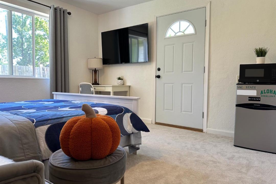 Photo of Others in Arden-Arcade