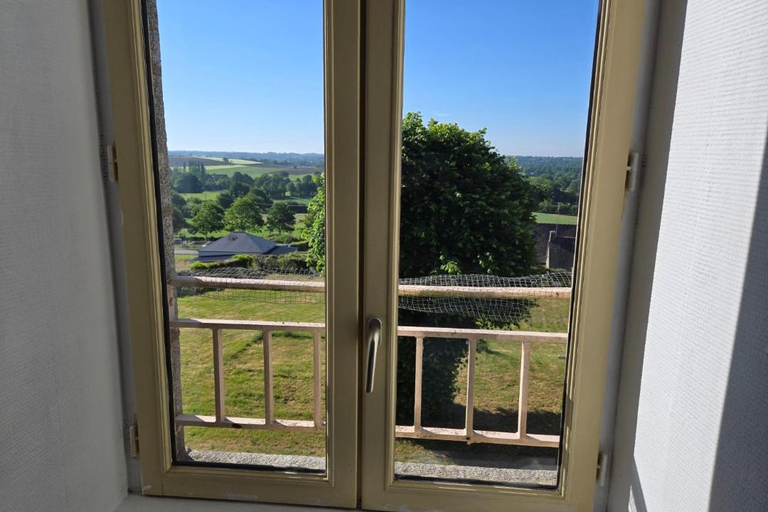 Photo of Patio Balcony in Saint-Mars-sur-la-Futaie