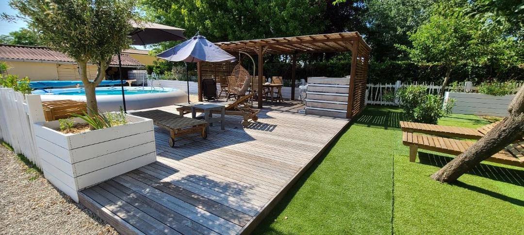 Photo of Others in Montjean