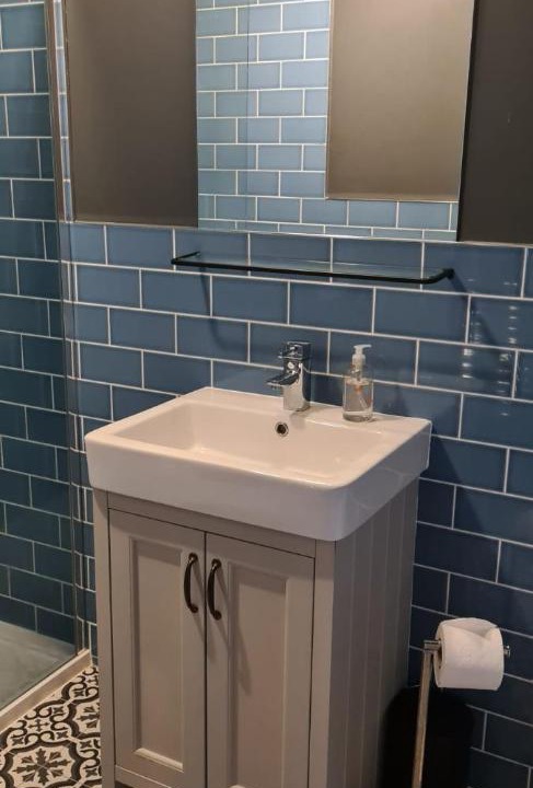 Photo of Bathroom in Weedon