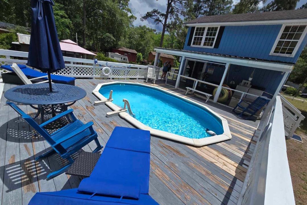 Photo of Others in Sanderson