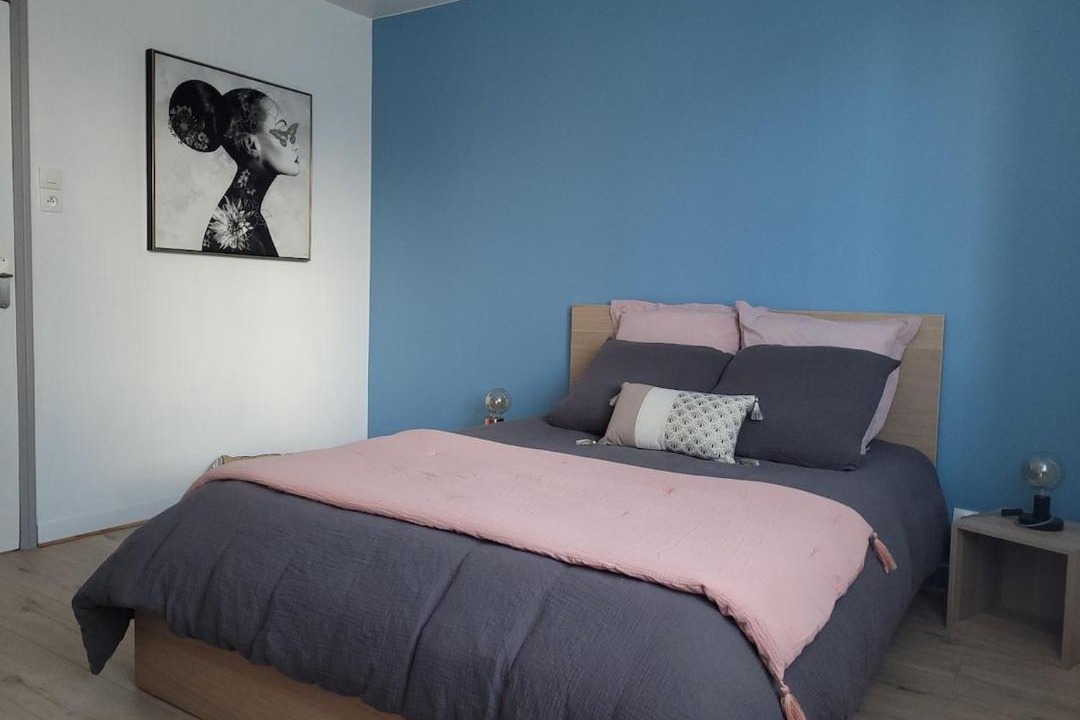 Photo of Bedroom in Retiers