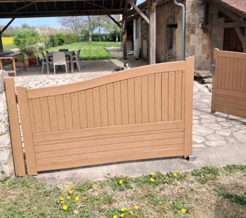 Photo of Others in Crux-la-Ville