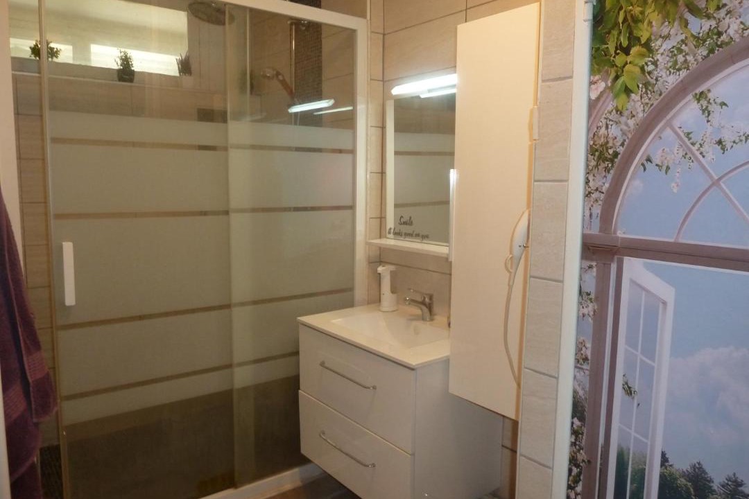 Photo of Bathroom in Centre-ville