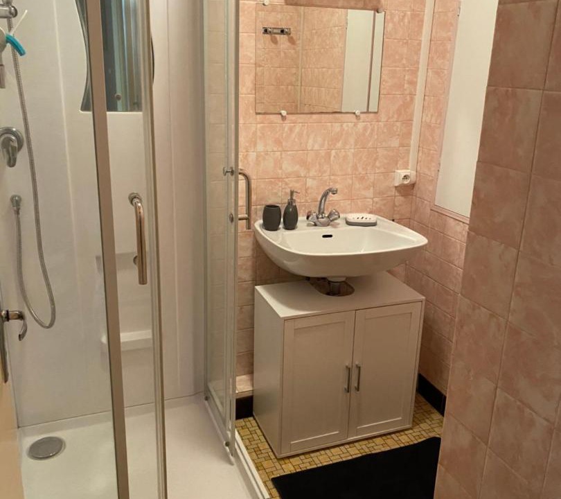 Photo of Bathroom in Lere