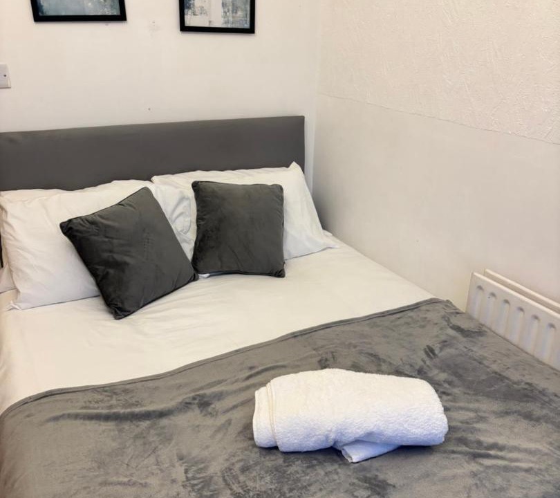 Photo of Bedroom in Upper Edmonton