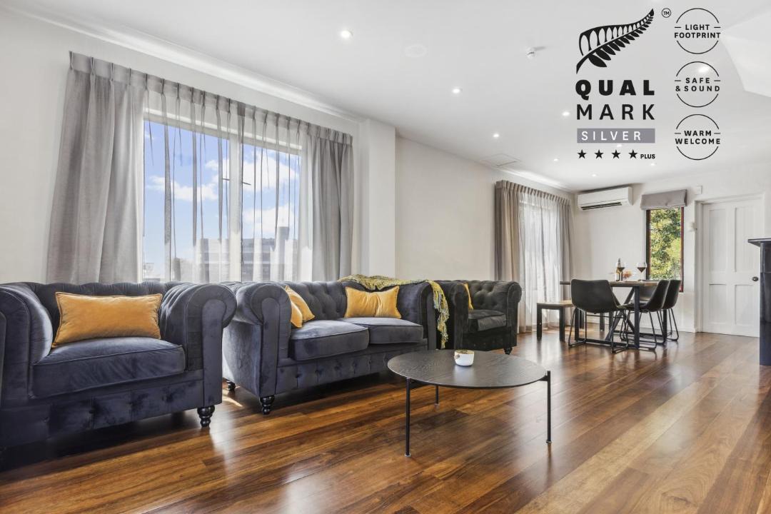 Photo of Others in Greenlane - Ellerslie