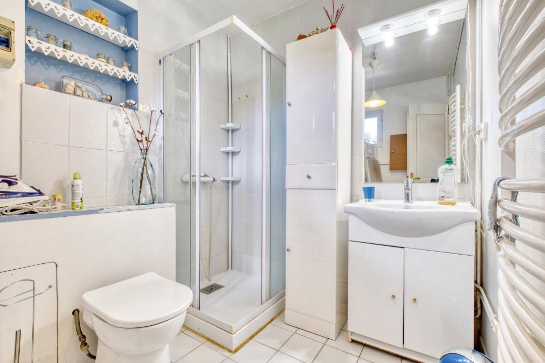 Photo of Bathroom in Coux-et-Bigaroque-Mouzens