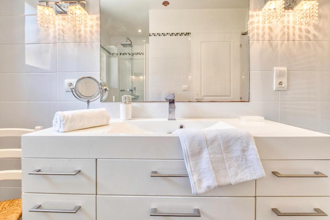 Photo of Bathroom in Coux-et-Bigaroque-Mouzens