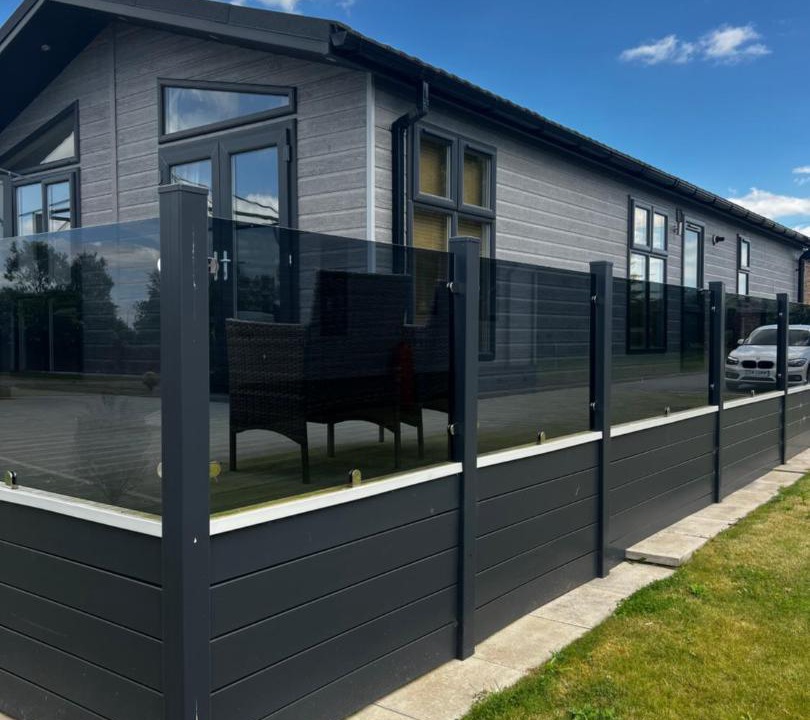 Photo of Others in Ellerker