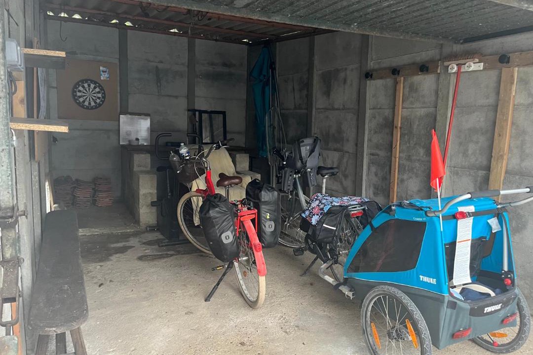 Photo of Others in Erondelle