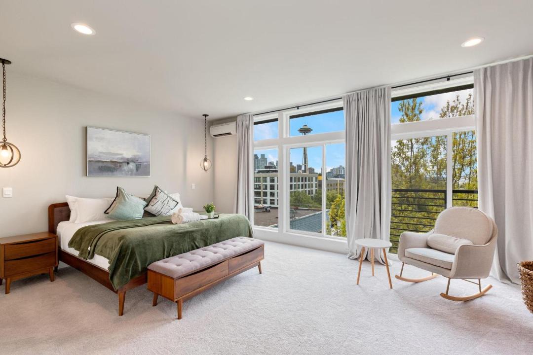 Photo of Bedroom in Lower Queen Anne