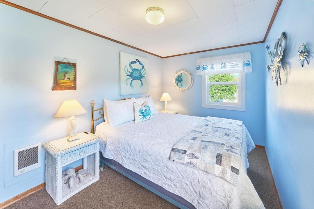 Photo of Bedroom in Long Beach