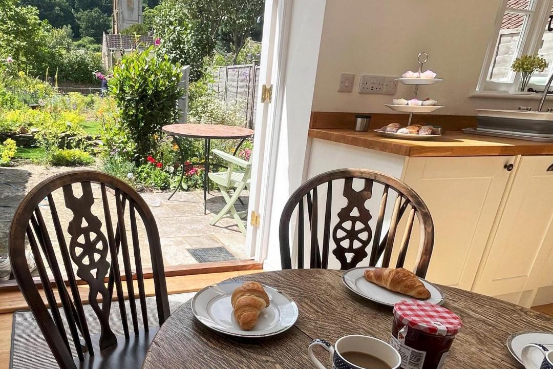 Photo of Others in Montacute