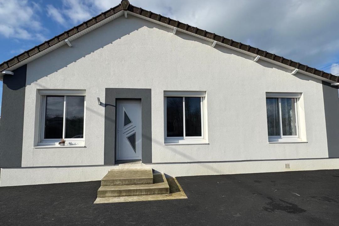 Photo of Others in (le) Mesnil Hue