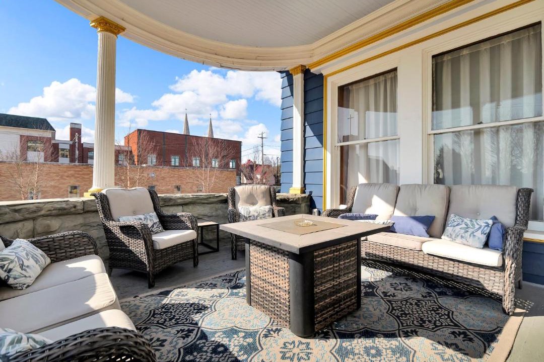 Photo of Patio Balcony in Olean