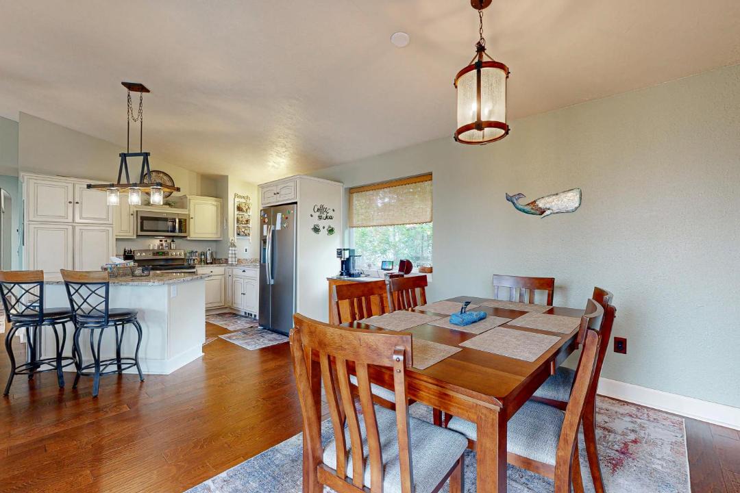 Photo of Kitchen in Depoe Bay