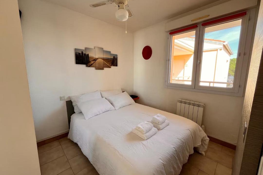 Photo of Bedroom in Les Hauts de Canet