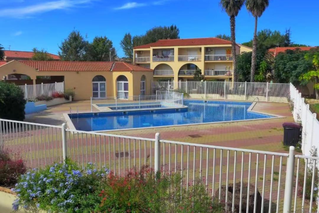 Photo of Others in Les Hauts de Canet