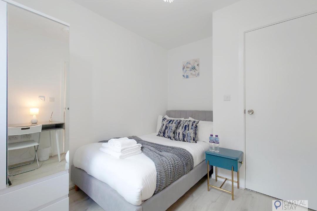 Photo of Bedroom in Canning Town South