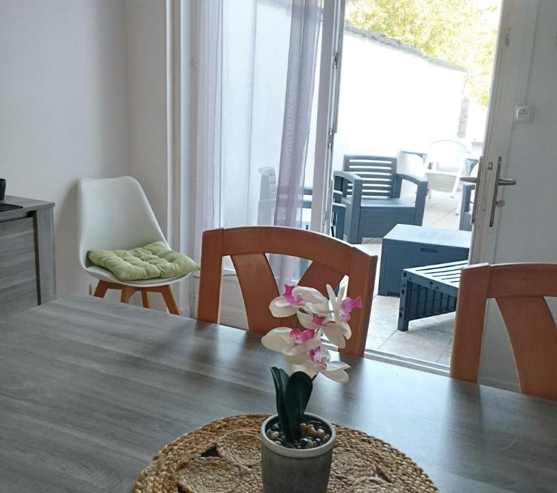 Photo of Others in Le Marais