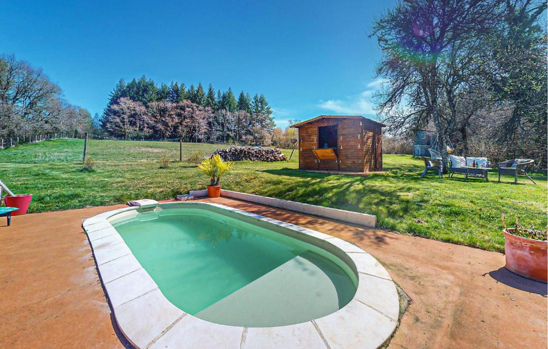 Photo of Others in Saint-Oradoux-de-Chirouze