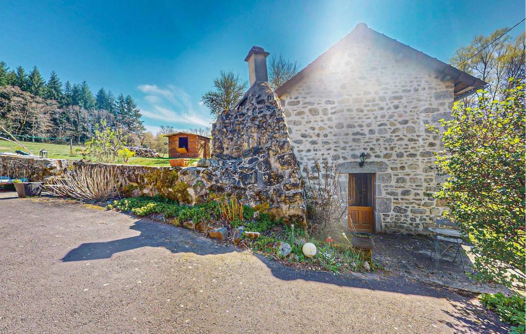 Photo of Others in Saint-Oradoux-de-Chirouze