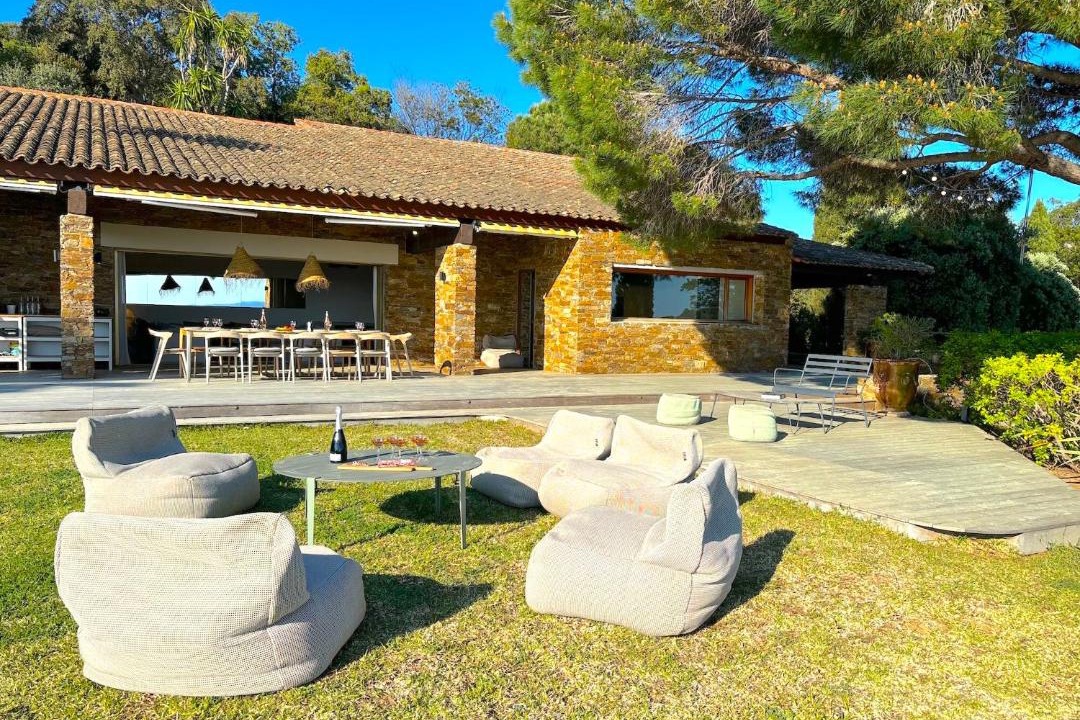 Photo of Others in Cabasson