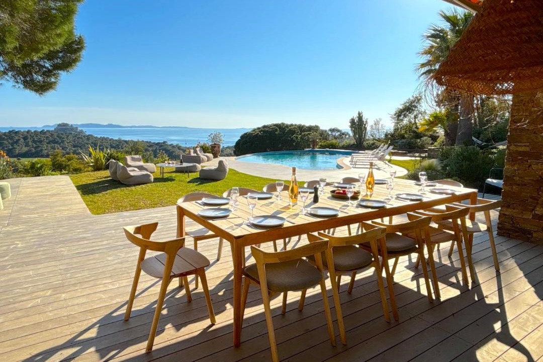 Photo of Others in Cabasson