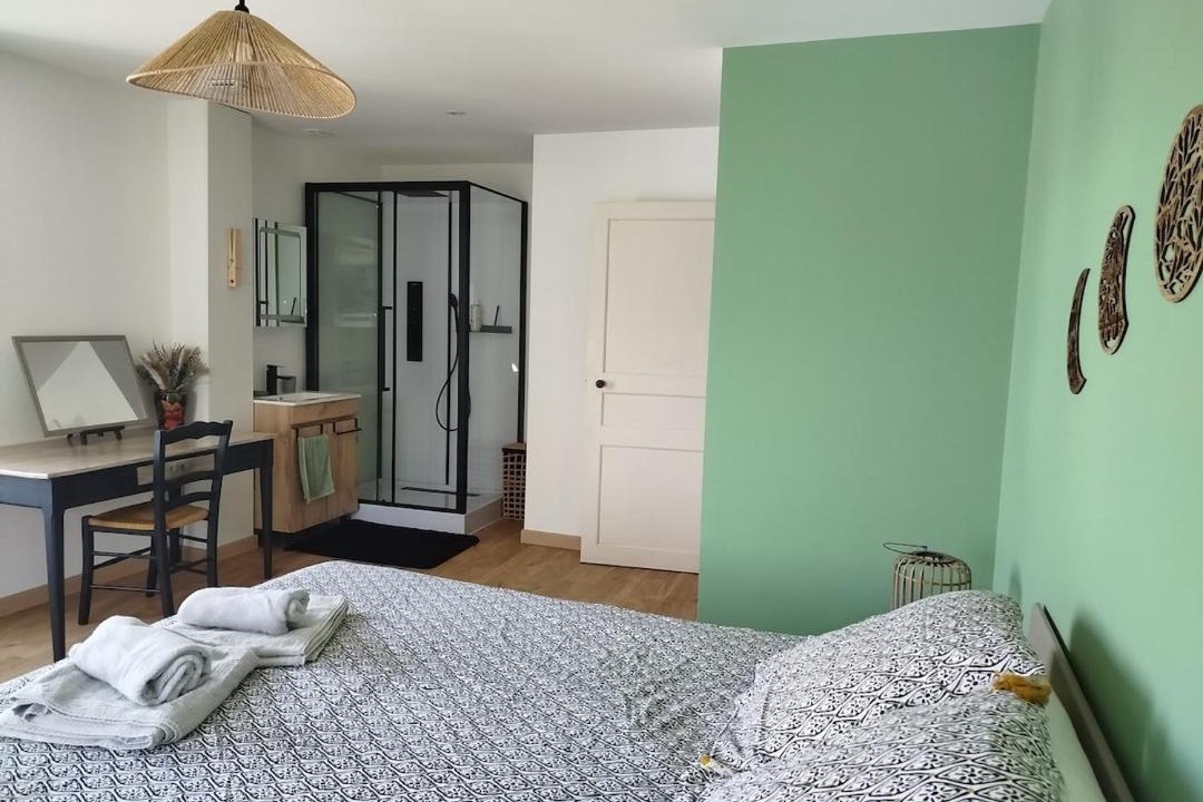 Photo of Bedroom in Damvix