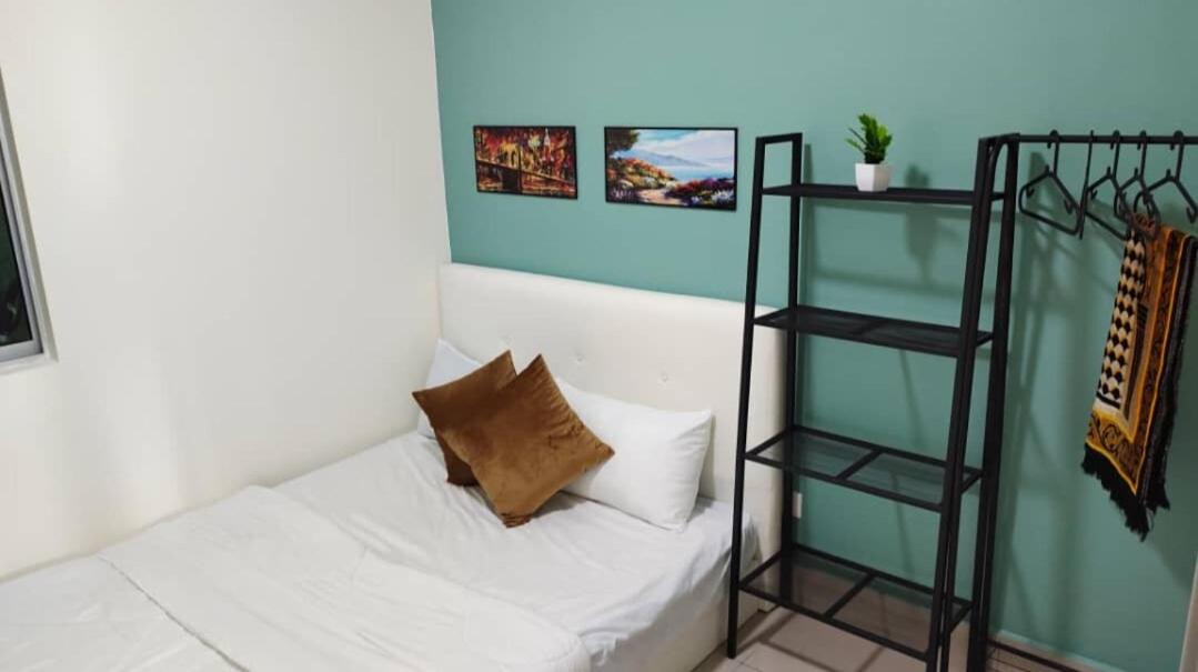 Photo of Bedroom in Salak South