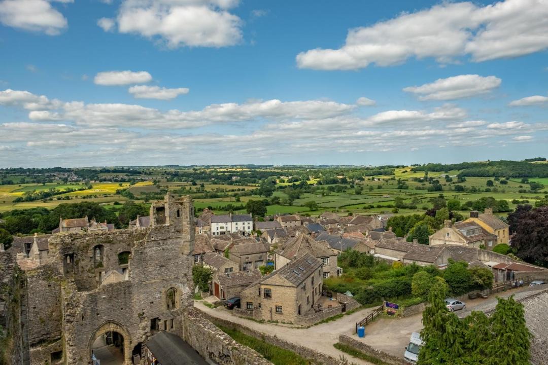 Photo of Buildings in Middleham