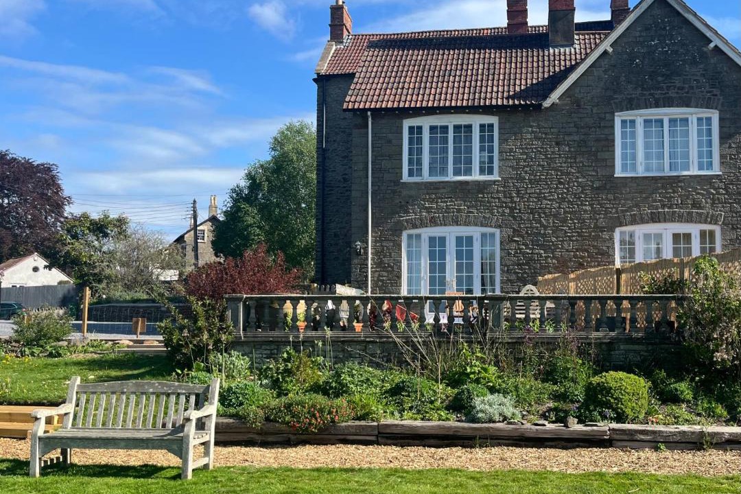 Photo of Others in Temple Cloud
